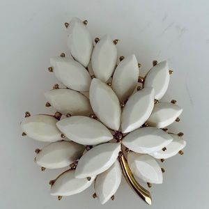 Vintage Trifari White Leaf Pin